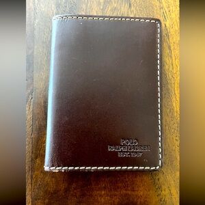 Ralph Lauren Wallet - Such a Classic!